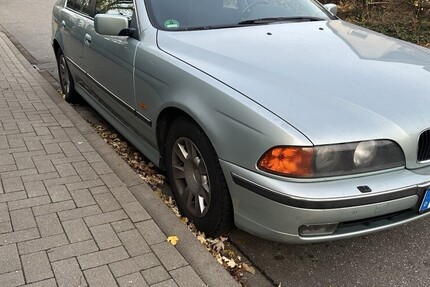 BMW BMW E39