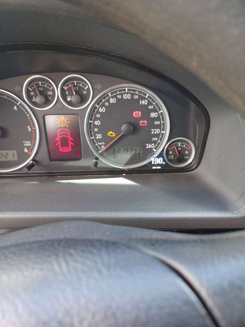 VW Sharan 220.000 km 3.500 € Lehrensteinsfeld 74251