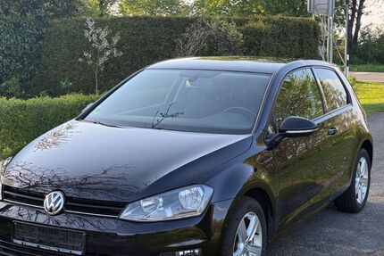 VW Golf 110.000 km 8.700 &euro; Raesfeld 46348