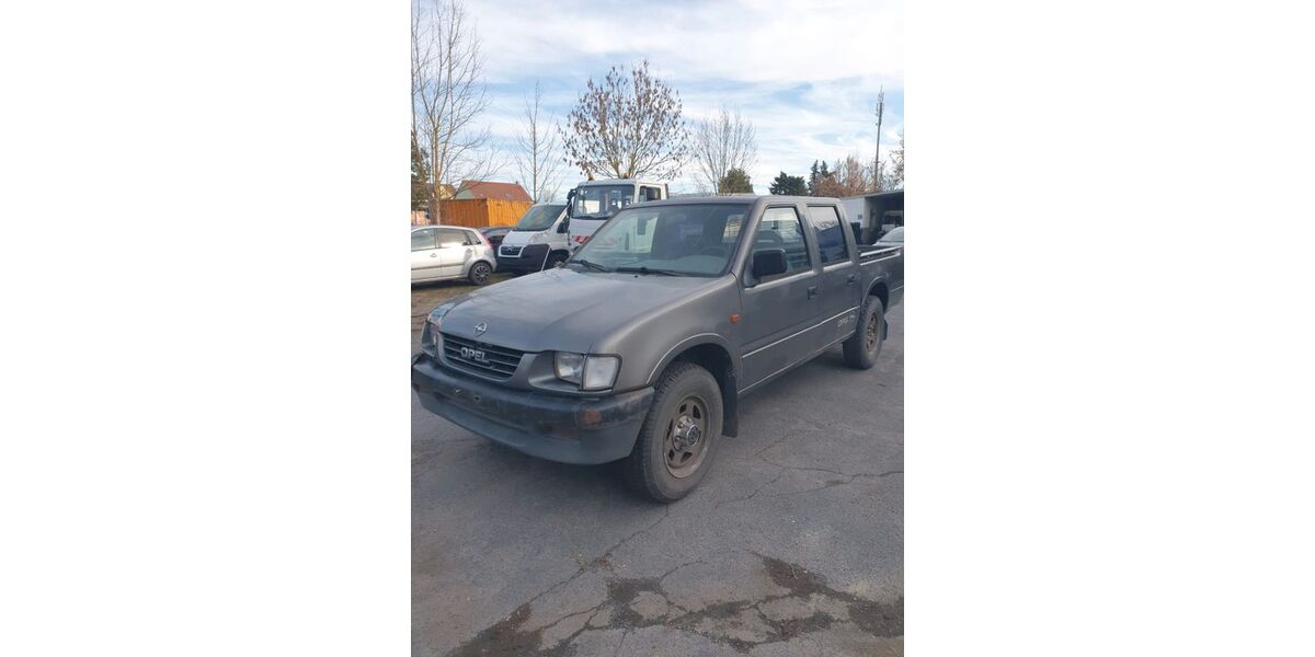 Opel Campo 419.373 km 2.300 &euro; Falkenberg Elster 04895