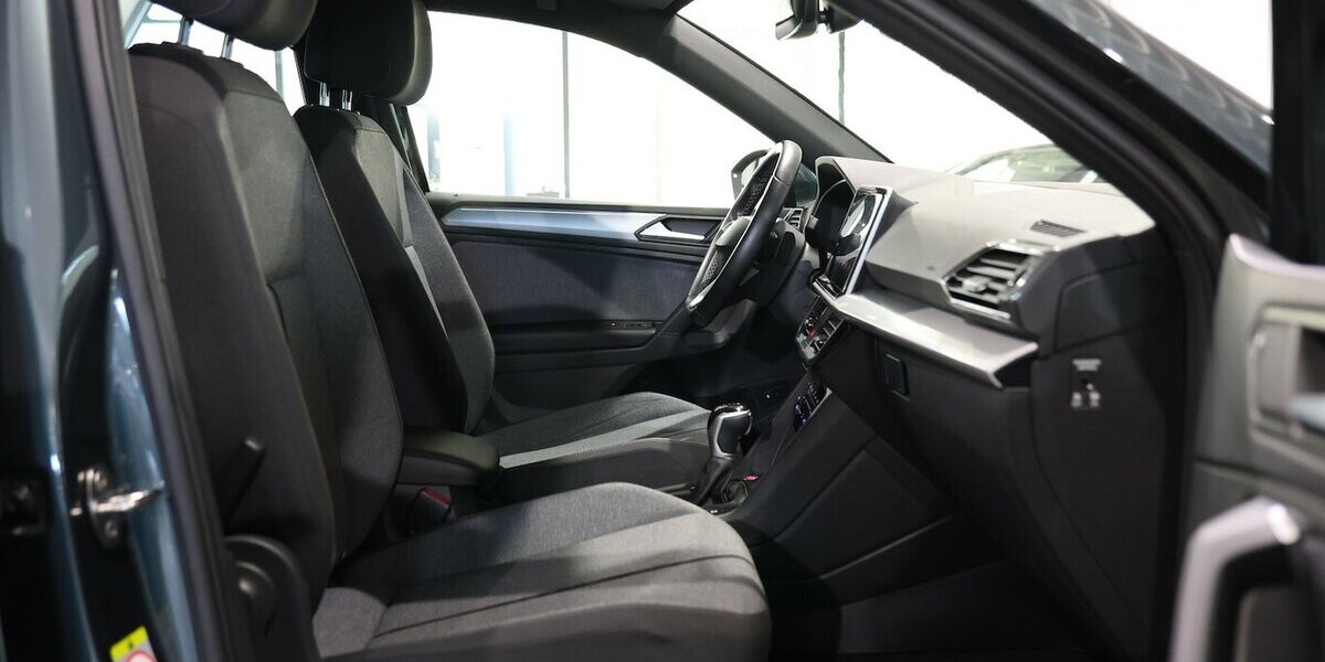Seat Tarraco 2.0 TDI DSG STYLE / 7-SITZER / LED / AHK 177.000 km 19.777 &euro; Hamm 59077