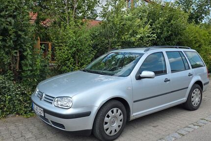 VW Golf 210.000 km 2.100 &euro; illertissen 89257