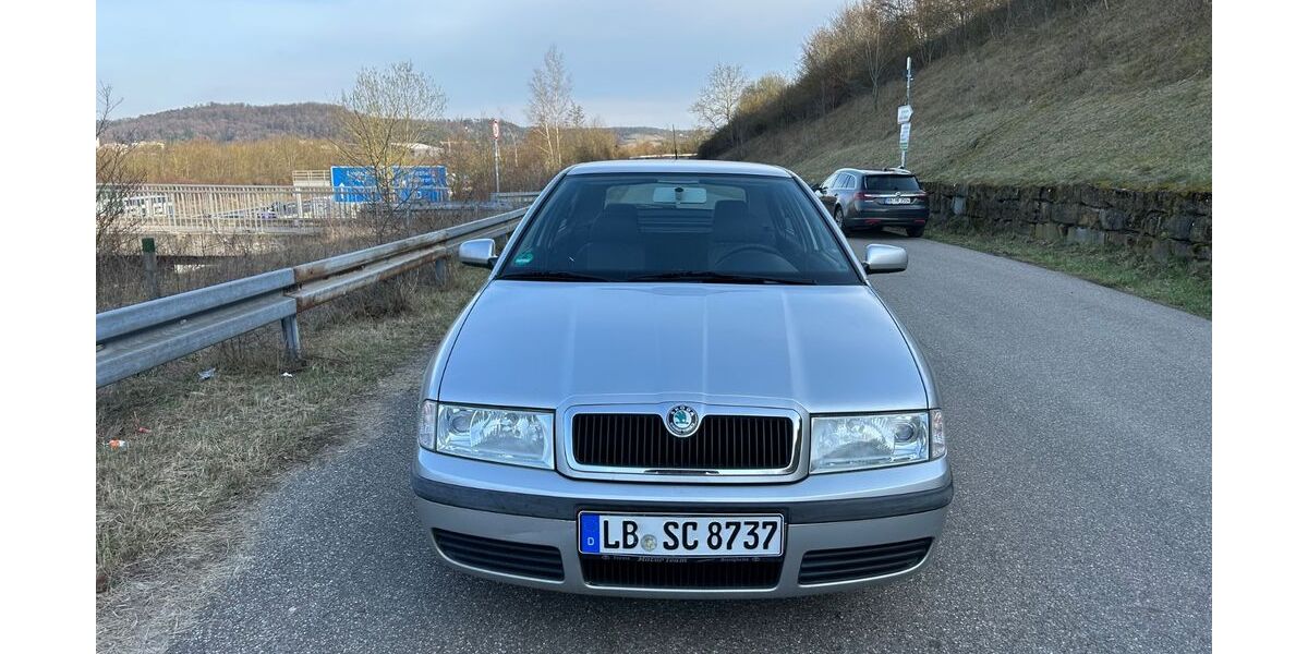 Skoda Octavia 118.000 km 3.499 &euro; Sindelfingen 71065