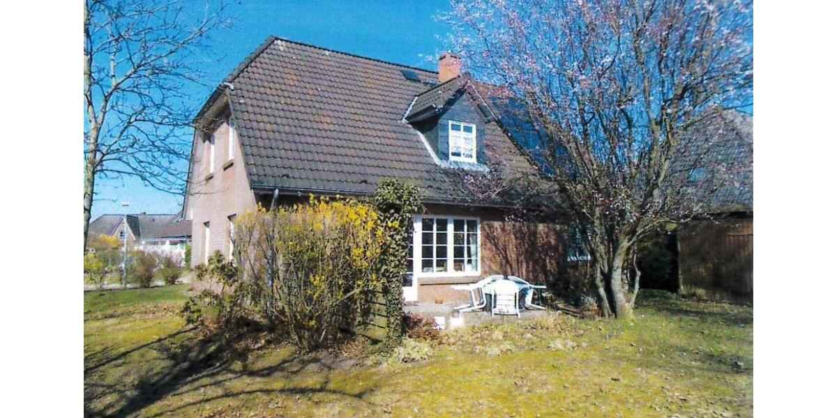 Einfamilienhaus Neuberend - 6 Zimmer, 144 m&sup2;, 350.000&euro; | Angebot:27070509