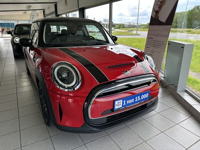Mini Cooper SE 30.584 km 18.900 &euro; Salzgitter 38228