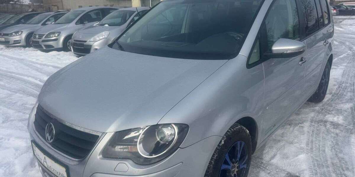 VW Touran 230.000 km 5.750 &euro; Grossdubrau/Zschillichau 02694