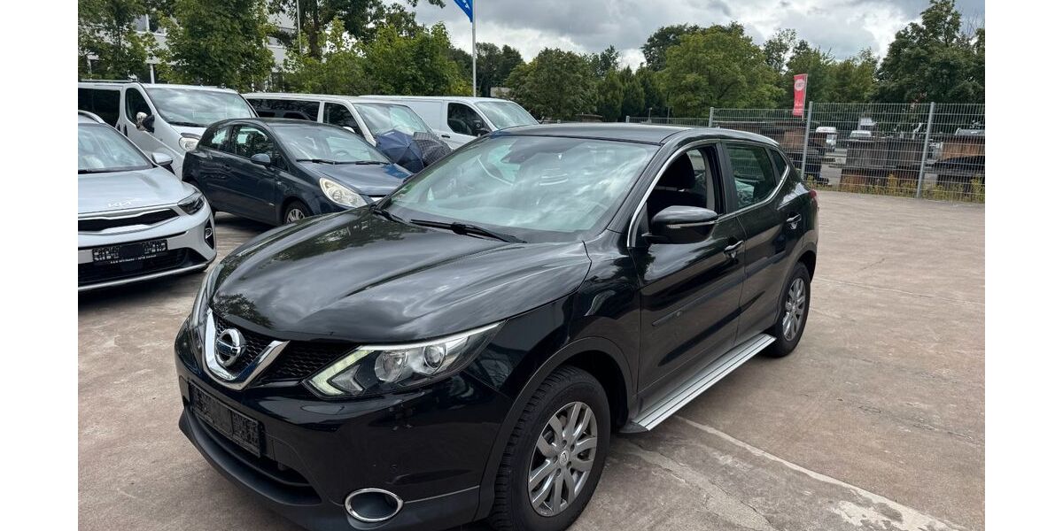 Nissan Qashqai 195.000 km 7.450 &euro; Detmold 32758