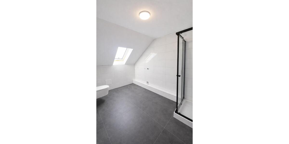 Dachgeschoßwohnung Mengen - 4 Zimmer, 108 m&sup2;, 1.110&euro; | Angebot:25518927