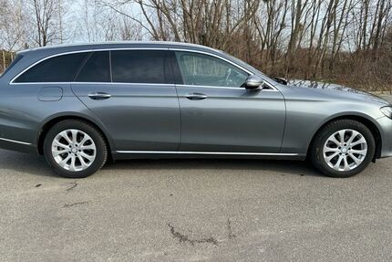 Mercedes-Benz E 220 139.000 km 23.200 &euro; Bad Harzburg 38667