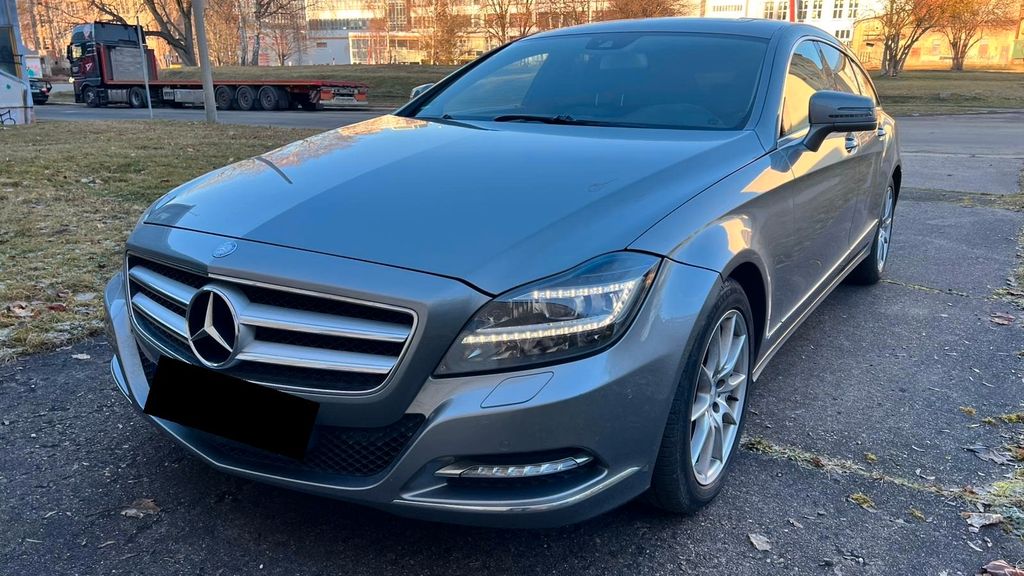 Mercedes-Benz CLS 350 Shooting Brake 210.000 km 13.500 &euro; Limbach-Oberfrohna 09212
