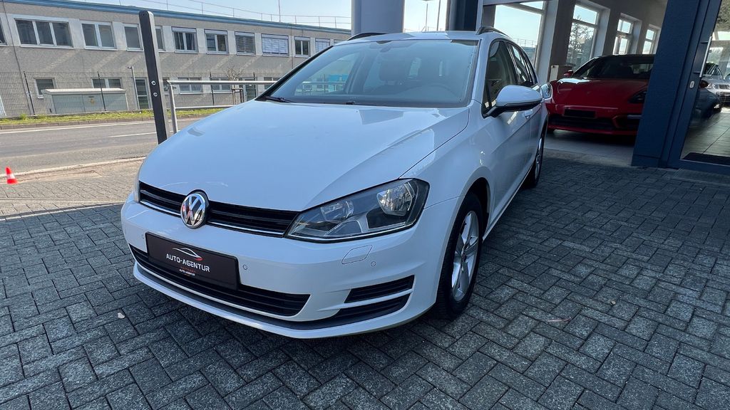 VW Golf 224.000 km 4.990 &euro; Remagen 53424