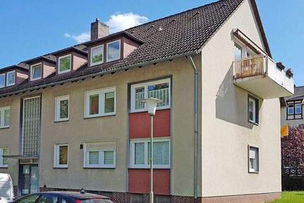 Freie 3-ZKB mit Balkon und Garage, direkt am Tannenwäldchen 3 zimmer
