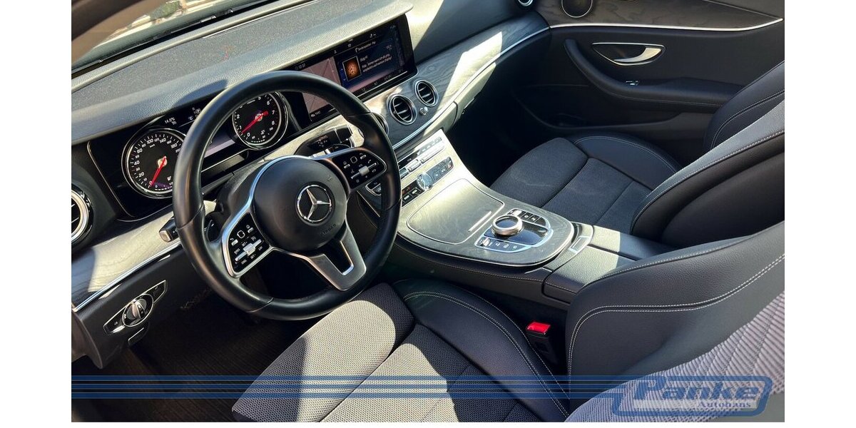 Mercedes-Benz E 200 T-Modell 9G*LED*RFK*NAV*SHZ*Ambient*TotW* 61.566 km 24.990 &euro; Berlin 13187