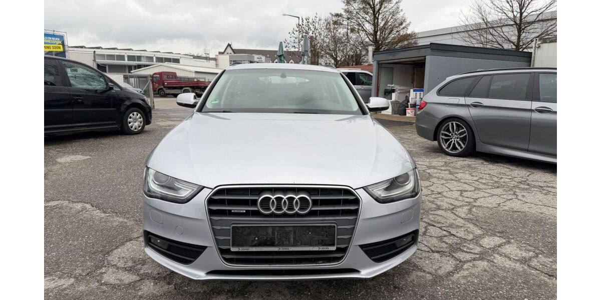 Audi A4 160.000 km 4.450 &euro; Rosenheim 83022