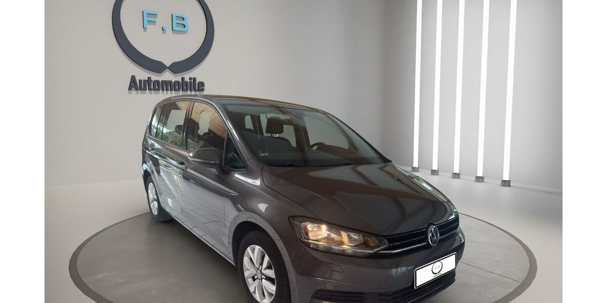 VW Touran 135.000 km 12.499 &euro; Hude 27798