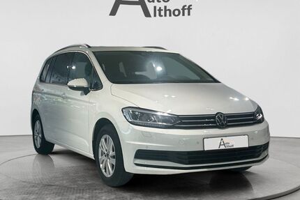 VW Touran 64.200 km 25.999 &euro; Stuttgart 70195