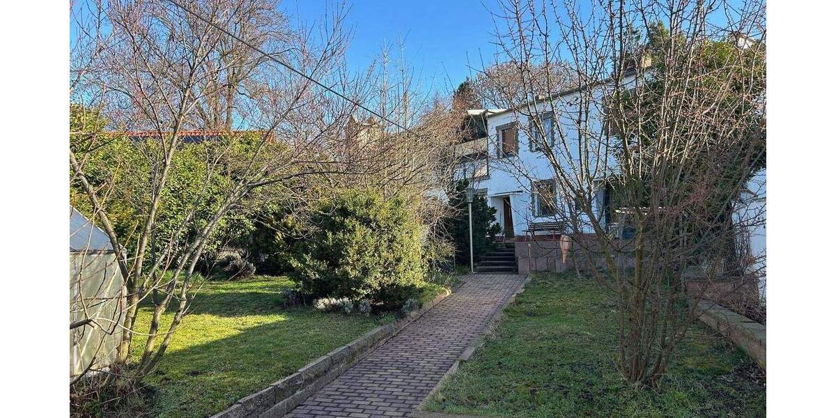 Einfamilienhaus Petersberg - 5 Zimmer, 140 m&sup2;, 275.000&euro; | Angebot:25770422