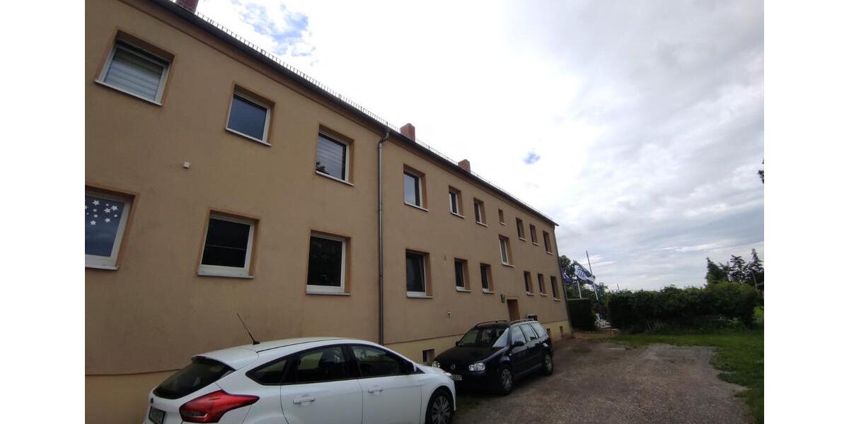 Erdgeschoßwohnung Leuna - 3 Zimmer, 59 m&sup2;, 357&euro; | Angebot:25073333