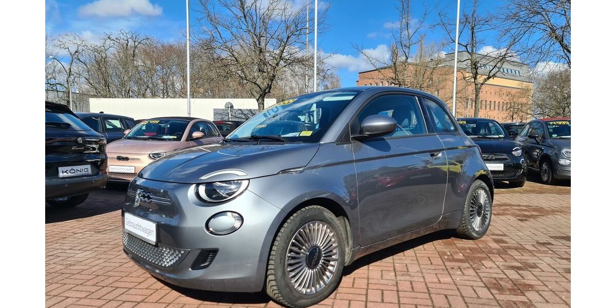Fiat 500e 19.770 km 22.999 &euro; Berlin 13599