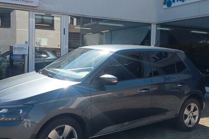 Skoda Fabia 63.476 km 9.590 &euro; Geisfeld 54413