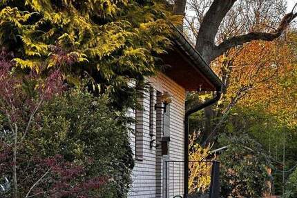 PLZ 22399 Großes Einfamilienhaus in Top Lage in Hamburg Poppenbüttel 6 zimmer