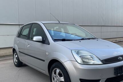 Ford Fiesta 128.284 km 1.850 &euro; Mainz-Mombach 55120