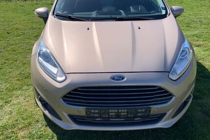 Ford Fiesta 199.000 km 3.650 &euro; Lübeck 23566