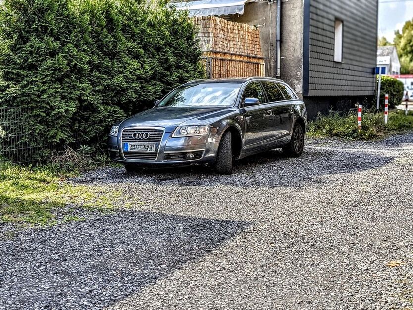 Audi A6 300.300 km 4.200 € Datteln 45711