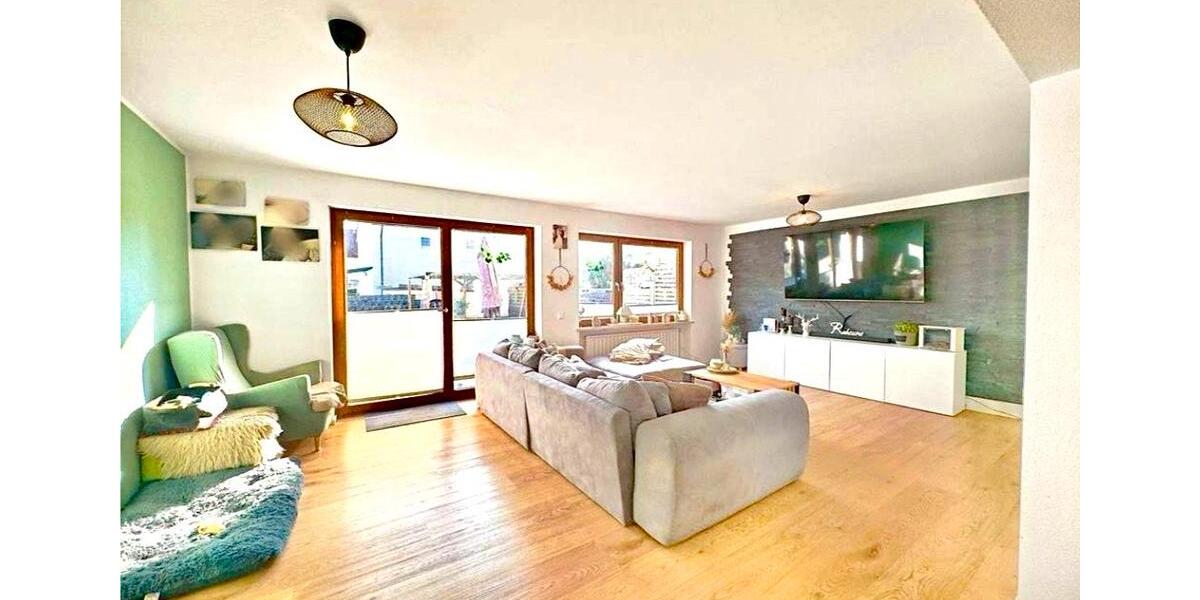 Doppelhaushälfte Meckenbeuren - 7.5 Zimmer, 177 m&sup2;, 775.000&euro; | Angebot:26169312