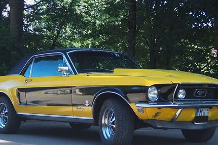 Ford Mustang 21.000 km 34.900 &euro; München 80993