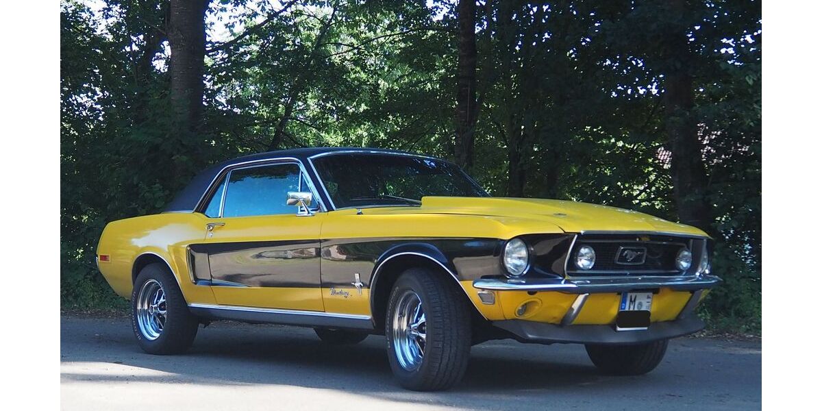 Ford Mustang 21.000 km 34.900 &euro; München 80993