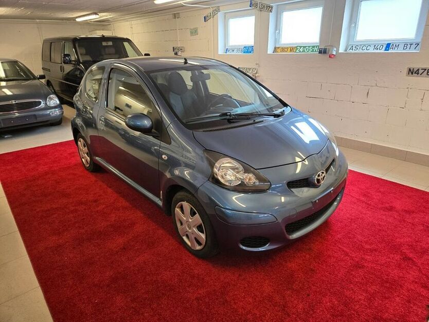 Aygo (X)