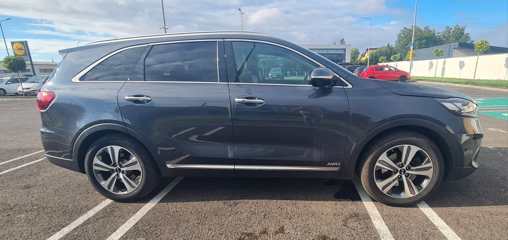 Kia Sorento 96.000 km 26.990 € Augsburg 86167