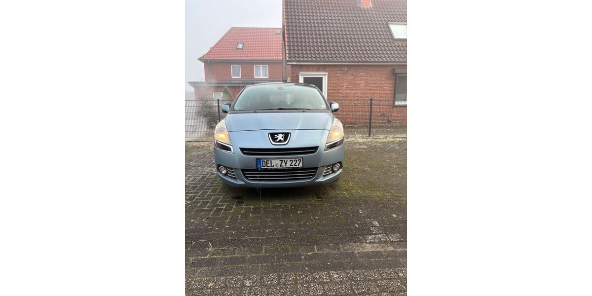 Peugeot 5008 271.303 km 3.900 &euro; Ganderkesee 27777