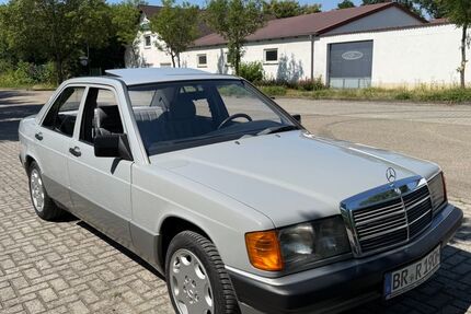Mercedes-Benz 190 142.000 km 6.990 &euro; Bad Schönborn 76669