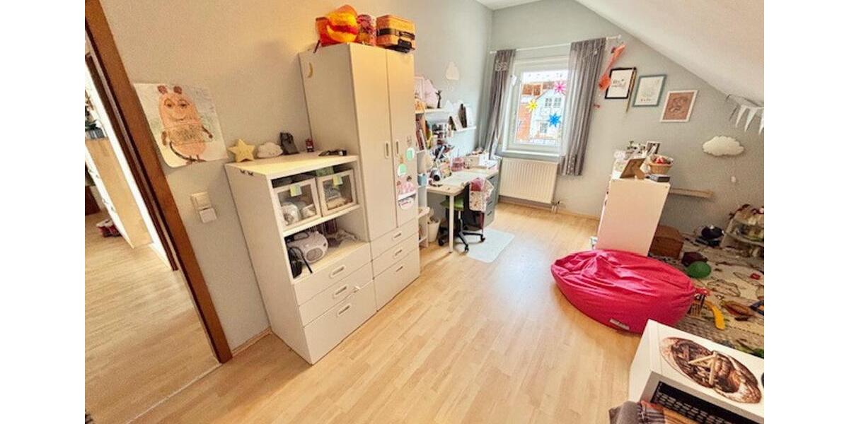 Etagenwohnung Schwetzingen - 4.5 Zimmer, 116 m&sup2;, 1.350&euro; | Angebot:25023191