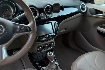 Opel Adam 69.000 km 7.600 € Nürnberg 90453