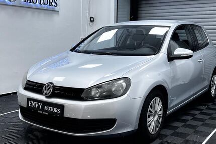 VW Golf 104.000 km 5.980 &euro; Bruchsal 76646