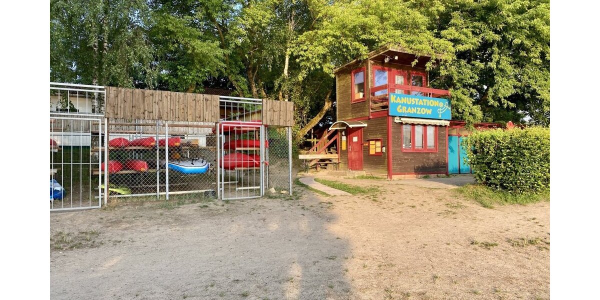 PV-Anlage & Sauna am See: Exklusives, bezugsfertiges Ferienhaus in Mirow! - Doppelhaushälfte Mirow Granzow | Angebot:27169867