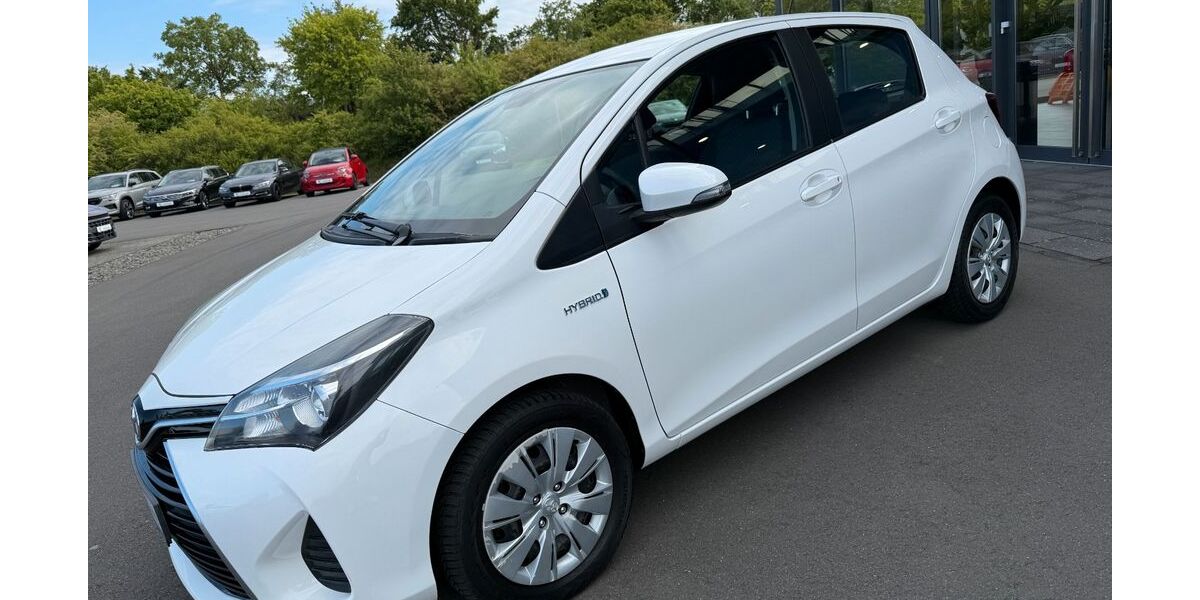Toyota Yaris 59.720 km 11.980 &euro; Bitburg 54634