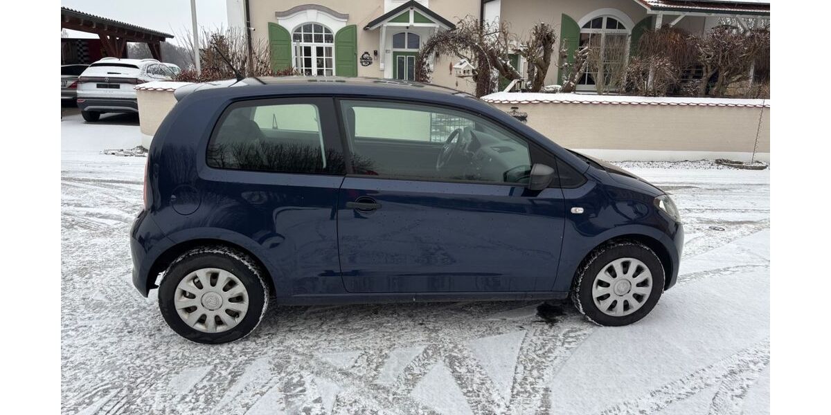 Skoda Citigo 143.000 km 3.000 &euro; Langquaid OT Niederleierndorf 84085