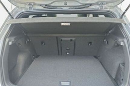 VW Golf 15.500 km 36.000 &euro; Berg 88276