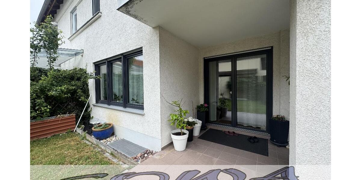 Stadtzentrum - Doppelhaushälfte mit 5,5 Zimmern und Garten in Neuburg zu vermieten - Ein Objekt von Ihrem Immobilienpartner SOWA Immobilien und Finanzen - Reihenhaus Neuburg | Angebot:26857949