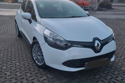 Renault Clio 71.631 km 6.990 &euro; Berlin 13127