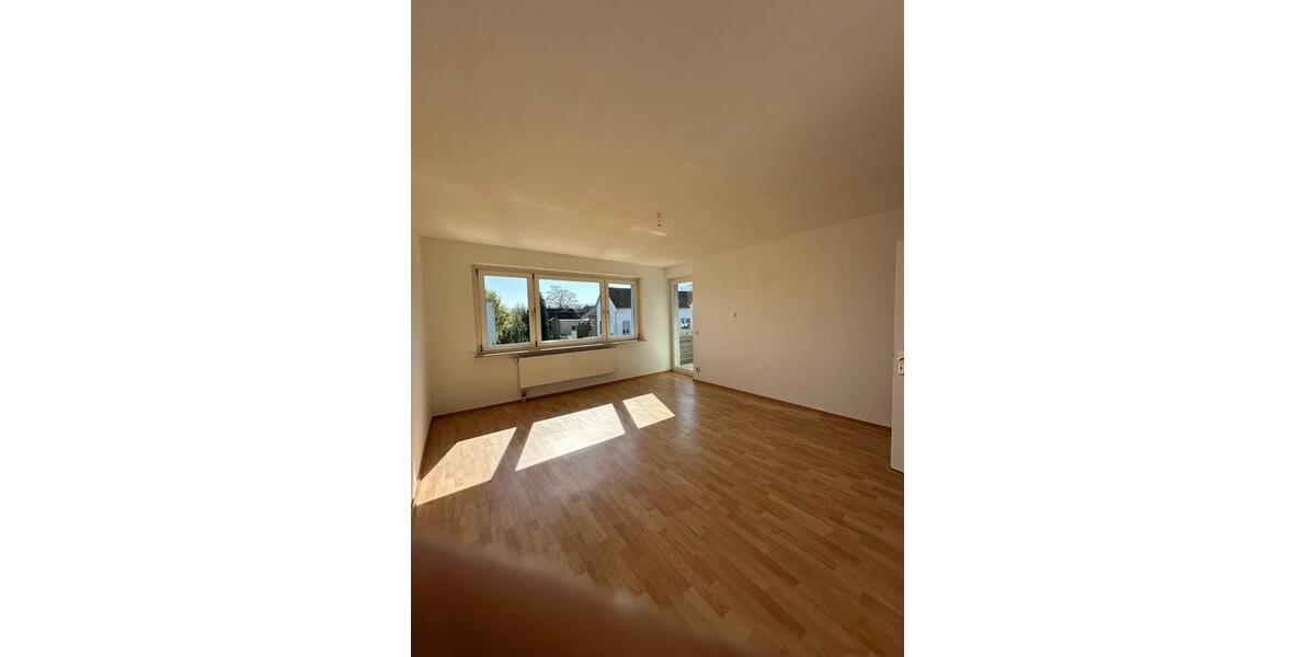 Etagenwohnung Bad Münder am Deister - 3 Zimmer, 72 m&sup2;, 600&euro; | Angebot:26287436