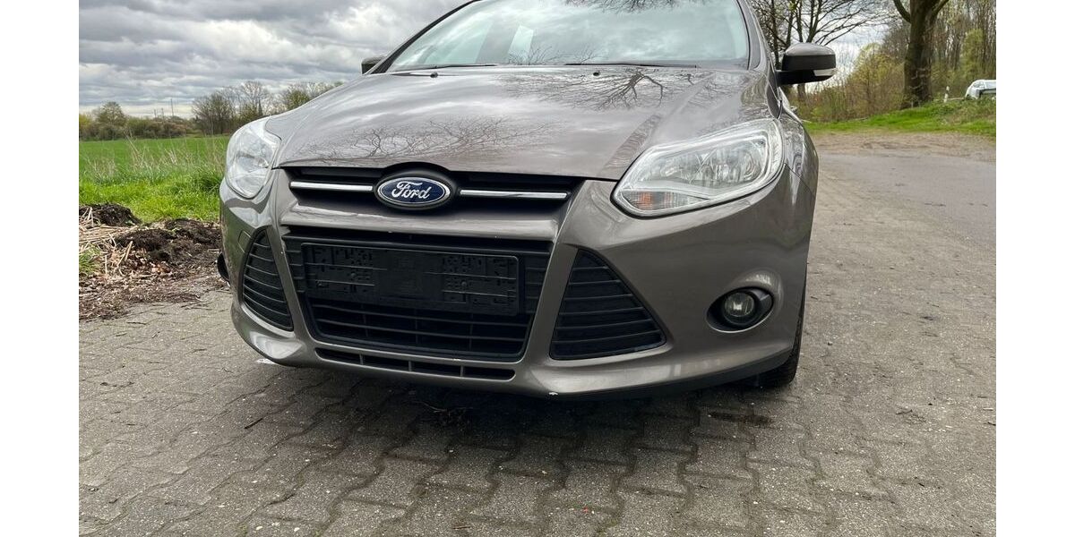 Ford Focus 257.000 km 3.500 &euro; Viersen 41747