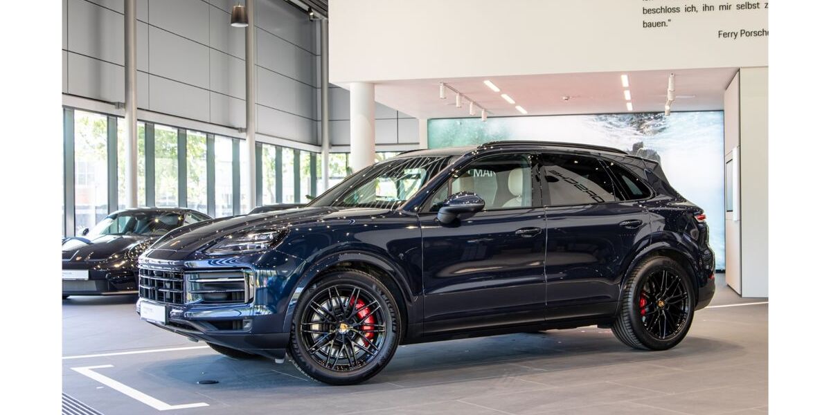 Porsche Cayenne 29.000 km 102.900 &euro; Kassel 34123