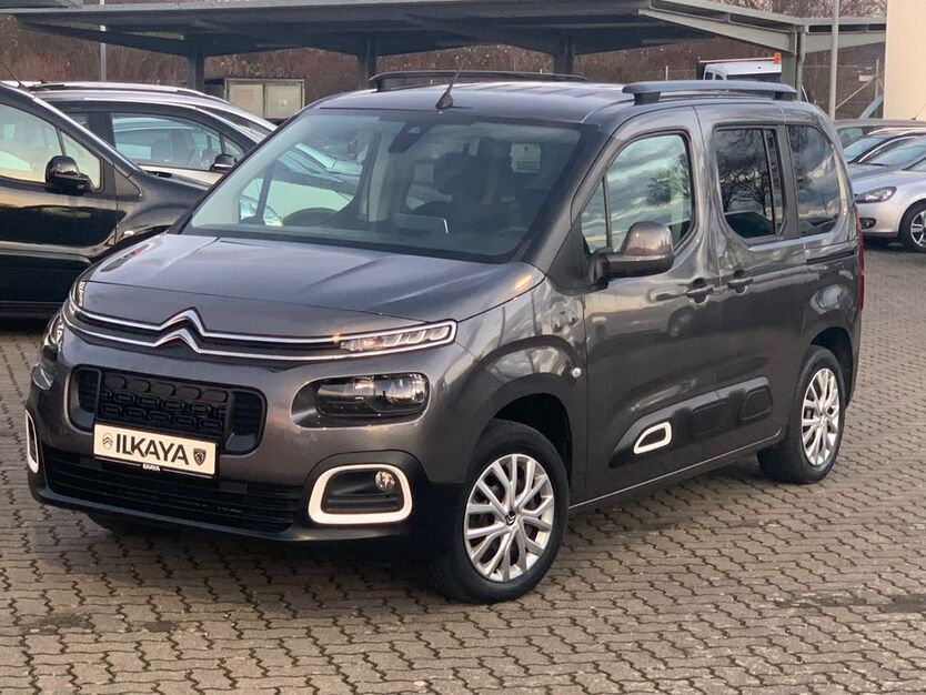 Citroen Berlingo 110.000 km 14.480 € Giesen 31180