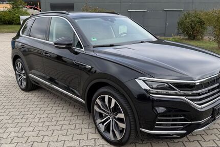 VW Touareg 100.936 km 41.900 &euro; Mittenwalde 15749