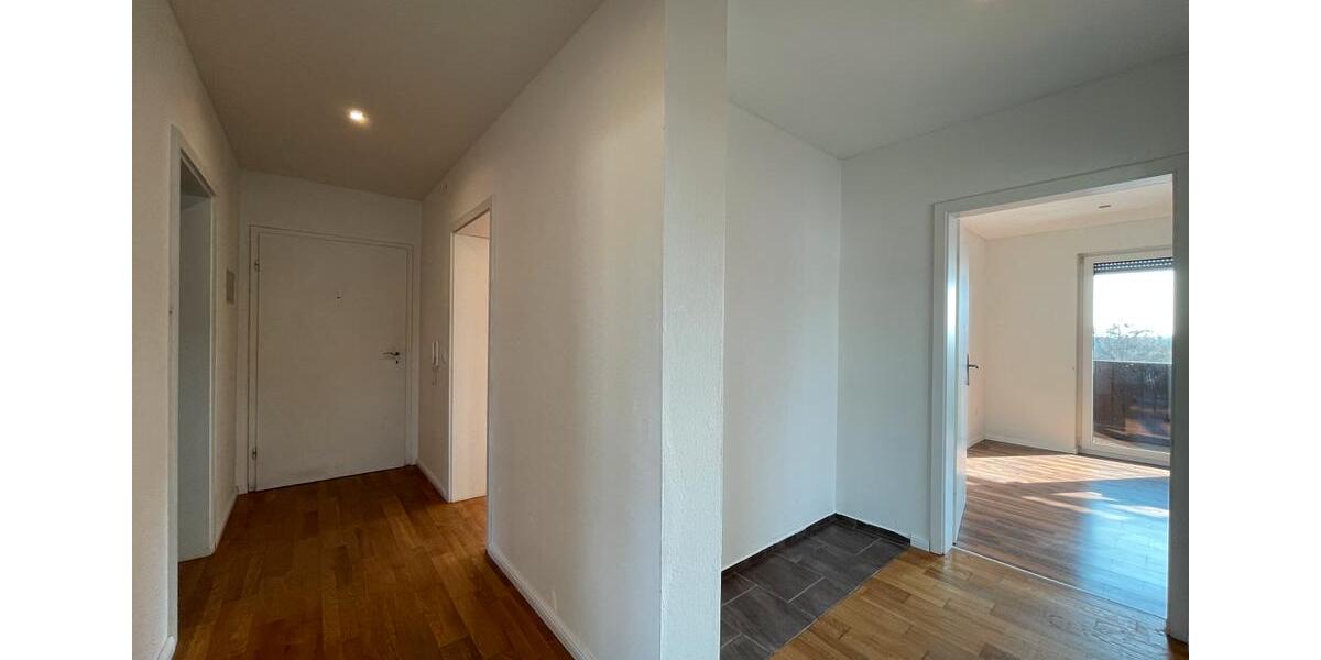 Etagenwohnung Salzweg - 3 Zimmer, 100 m&sup2;, 850&euro; | Angebot:26267675